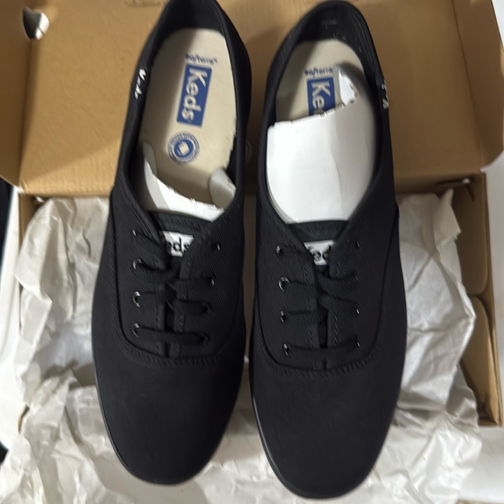 Black Keds 8.5 Women